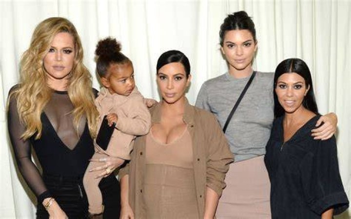  Kim Kardashian joined her sisters, momager Kris Jenner and her partner Corey gamble for a family meal at Nobu