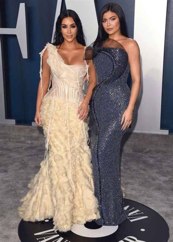 Kim Kardashian Spits Out Shot While Celebrating Sister Kylie Jenner&rsquo;s 25th Birthday 2