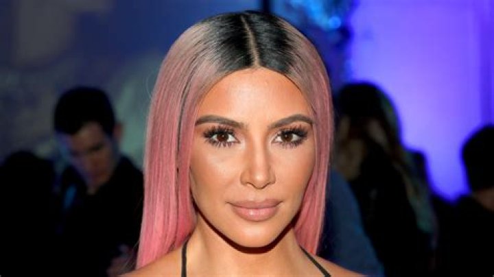 Kim Kardashian tokyo topless