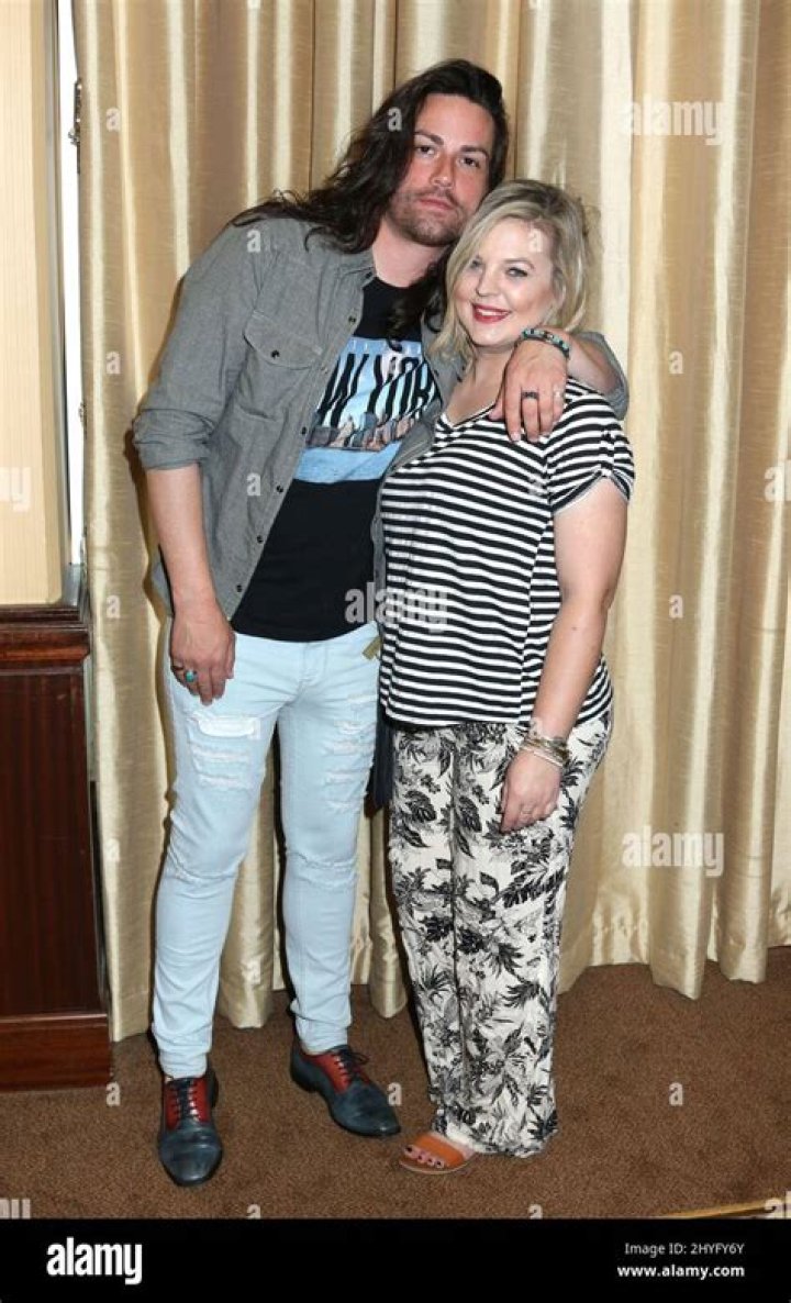 Kirsten Storms and Elias Reidy