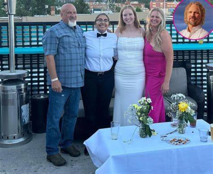 Kody Brown Spotted Celebrating Daughter Gwendlyn Wedding Alongside Ex Christine Her Fiance 3