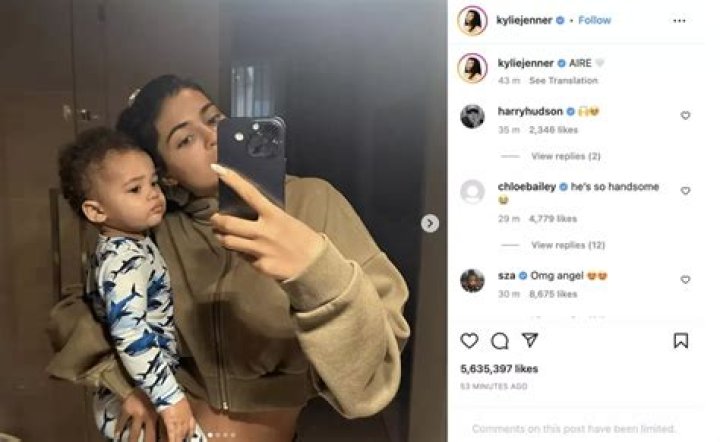 Kylie kept fans waiting 11 months to see Aire's face for the first time