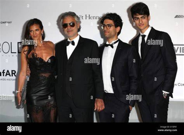 (L-R) Matteo Bocelli, Veronica Berti, Virginia Bocelli, Andrea Bocelli and Amos Bocelli