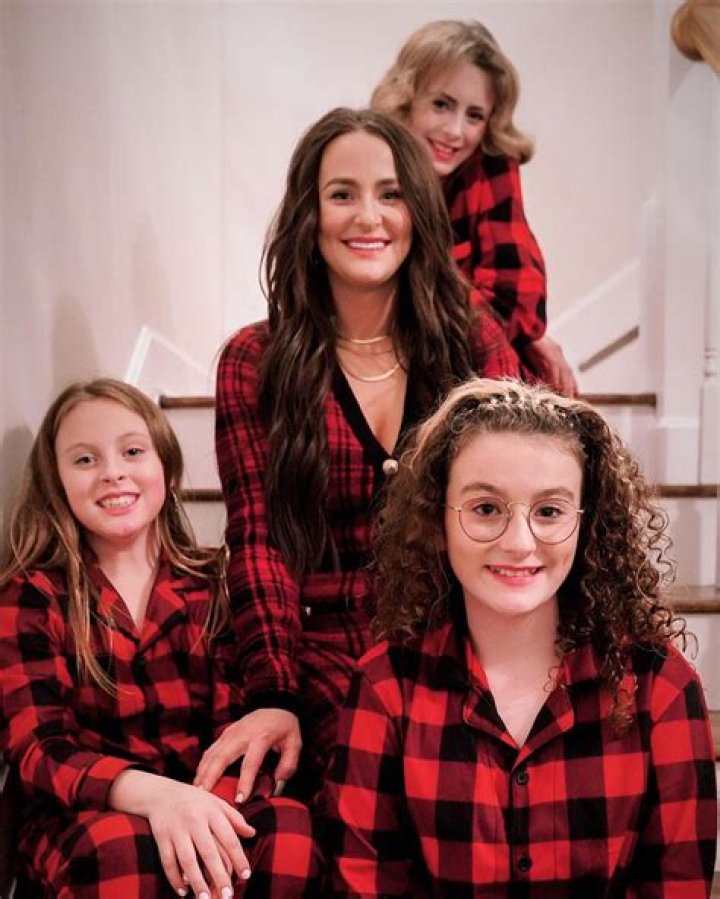 Leah pictured with her three daughters; Adalynn, Aleeah and Aliannah
