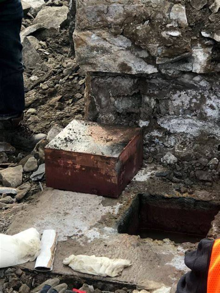 Lee, 18, was found buried in a shallow grave in Maryland in February 1999