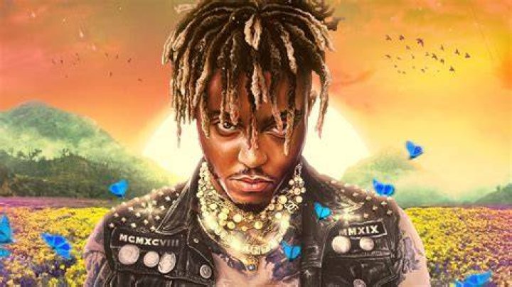  Legends crooner Juice Wrld, real name Jarad A Higgins, died at Chicago airport yesterday