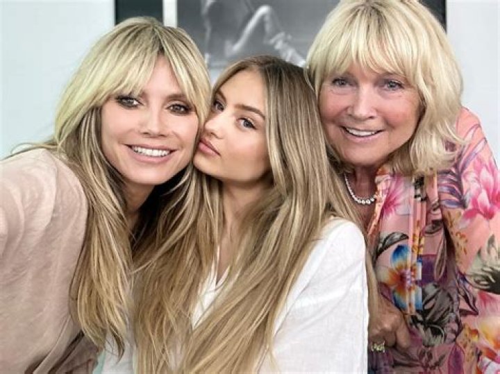 Leni and her mom showed off Intimissimi's very lacy, strappy underwear, using festive props
