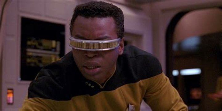 LeVar Burton will helm a TV version of the popular board game Trivial Pursuit - which has reportedly gotten a 12-episode order