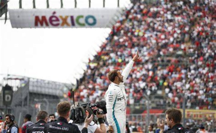 Lewis Hamilton secured a fifth successive podium finish in Hungary
