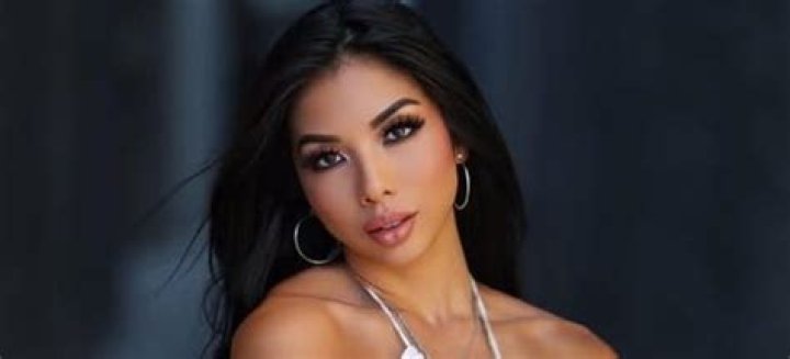 Lexi Vixi Age, Wikipedia, Biography , Height, Weight, Net Worth in 2021 and more