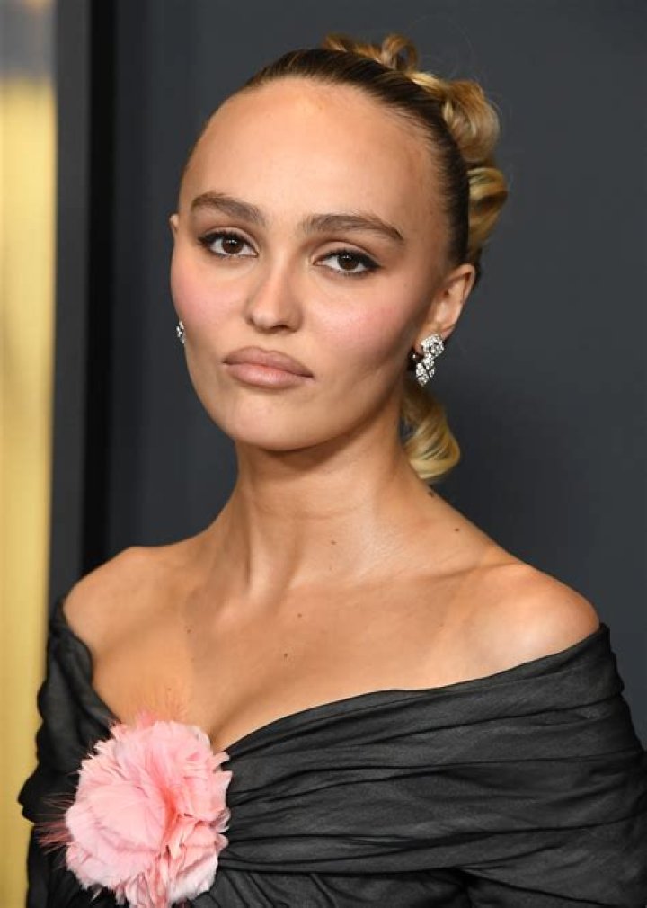 Lily-Rose Depp Details Why She Won't Discuss Dad Johnny Depp's Legal Battle
