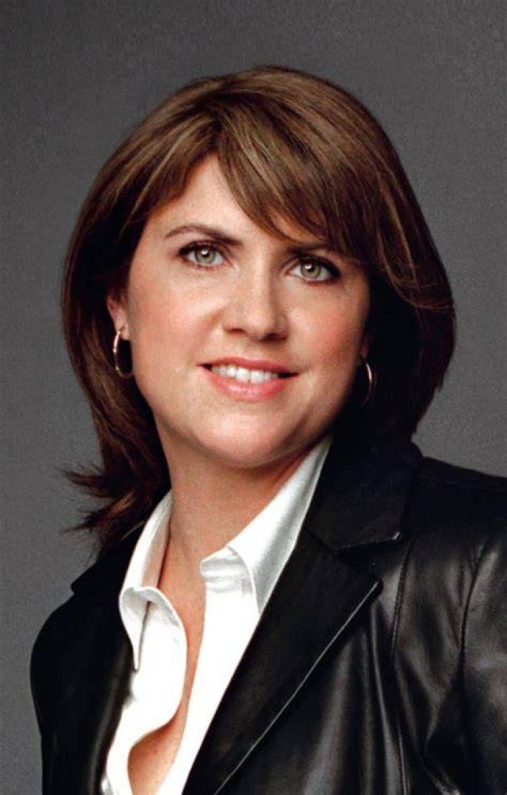 Lisa Gardner Net Worth, Income, Salary, Earnings, Biography, How much money make? Lisa Gardner Net Worth, Income, Salary, Earnings, Biography, How much money make?