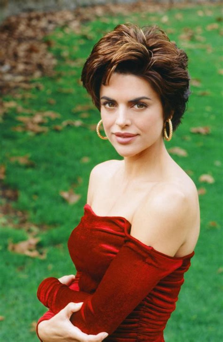 Lisa Rinna posted a sexy photo in honor of the New Year
