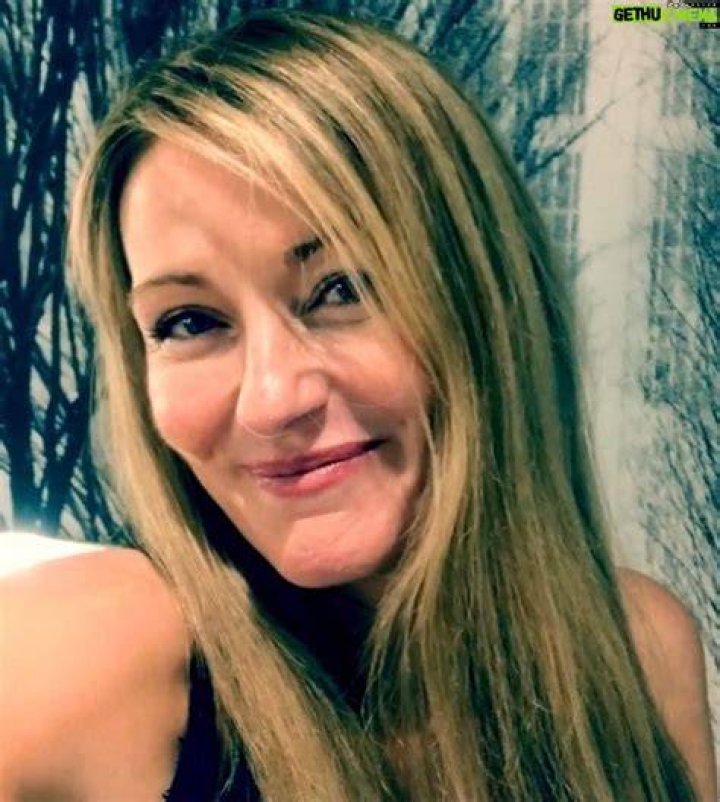 Louise Davies Wiki, Biography, Age, Net Worth, Husband, Instagram