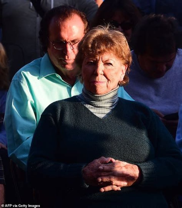 Louise Harrison has died at age 91