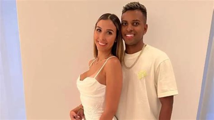 Luana Atik (centre), partner of Real saviour Rodrygo