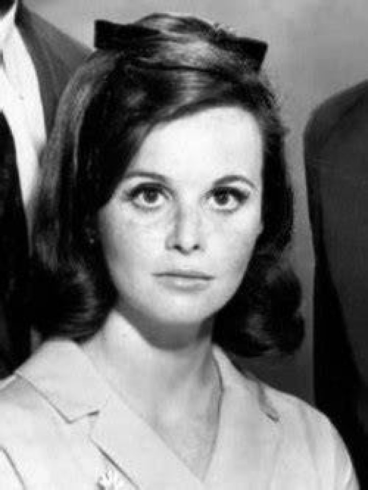 Lynn Loring Net Worth, Income, Salary, Earnings, Biography, How much money make?