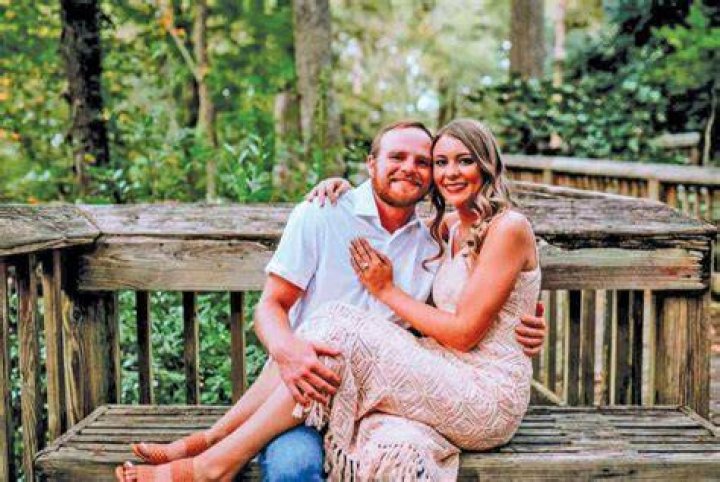 Mallory is currently married to Jeremy "Jay" Snyder