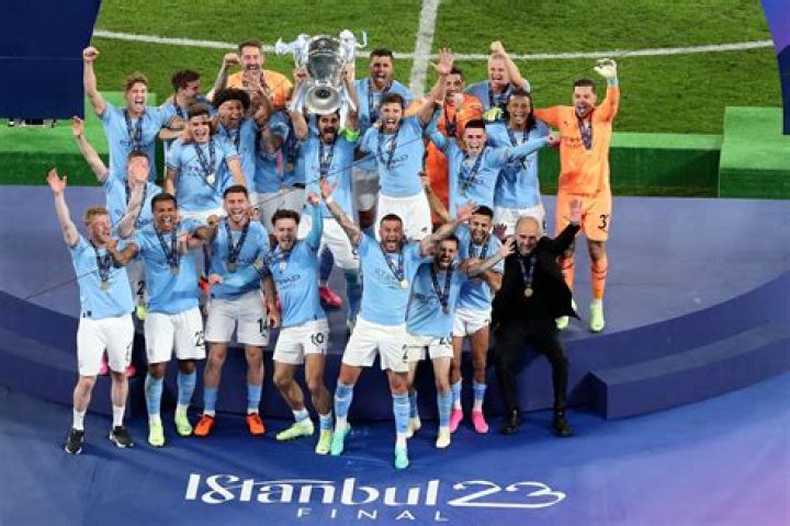  Manchester City stars jetted in 22 stunning Italian models recently for a lavish bash. There's no suggestion any of the Manchester City party girls performed any sexual acts during their bash