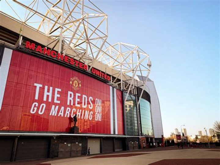 Manchester United's owners the Glazers are claimed to be willing to sell the club for &pound;3.75million