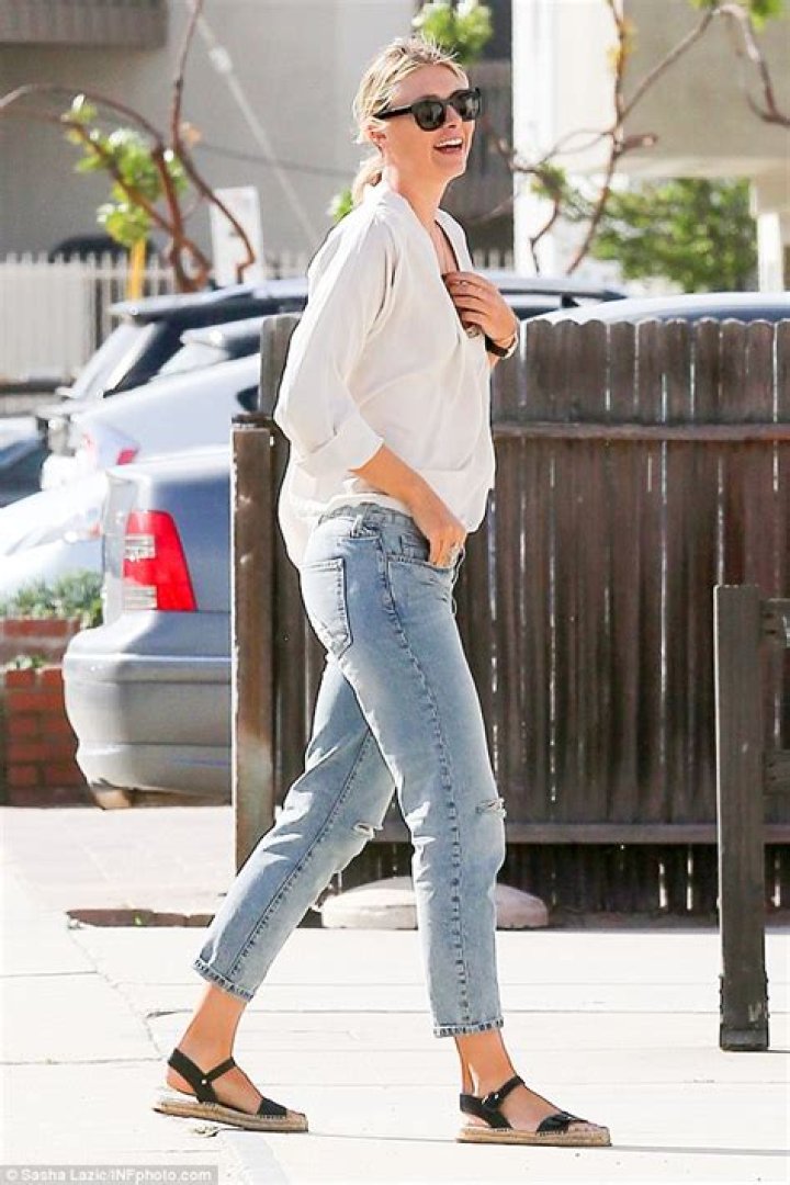 Maria revealed that she had been mugged in London earlier this month