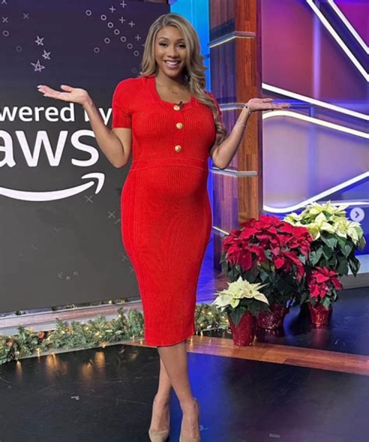 Maria Taylor is leaving Sunday Night Football to go on parental leave