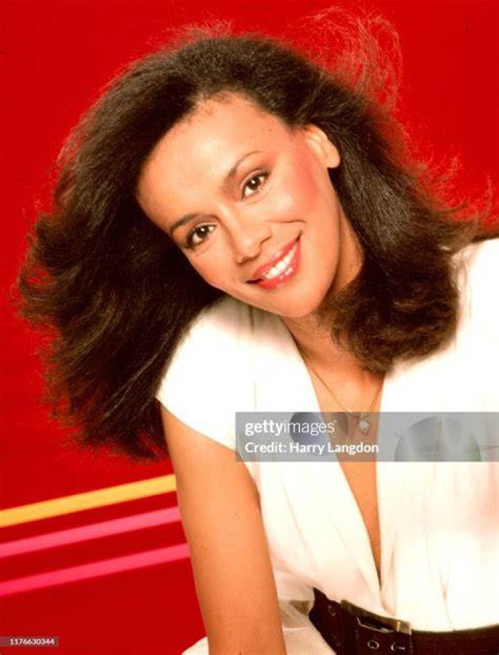 Marilyn McCoo - posing for a portrait in 1981 - was in 5th Dimension & is still making music