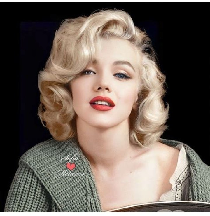 Marilyn was one of the most sought-after actresses of her time and rose to fame in films 'Some Like it Hot' and 'Gentleman Prefer Blondes'