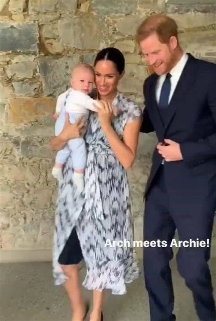 Meghan Markle cradled her baby bump in an exclusive interview with Oprah