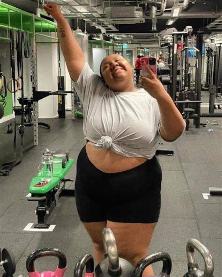 Miah, a body confident influencer, left people totally shocked when they saw her epic make-up transformation