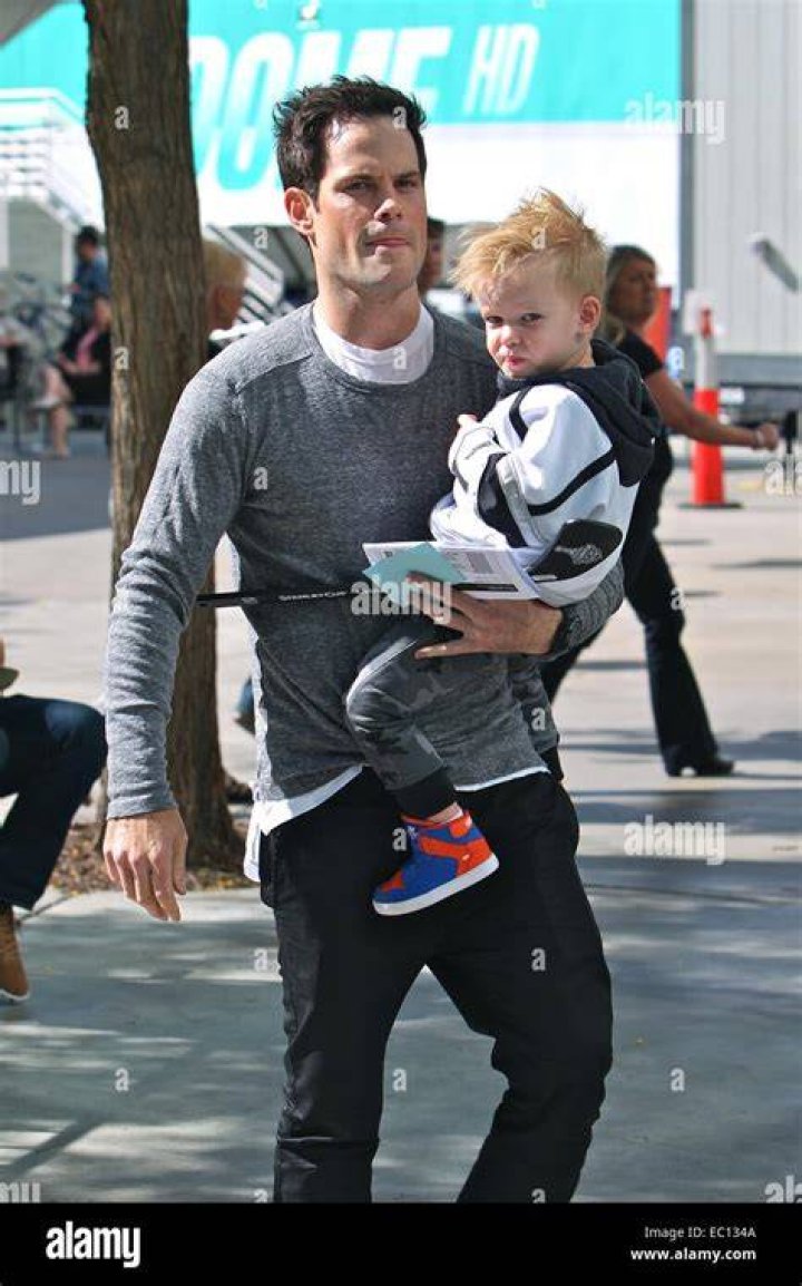 mike comrie and luca