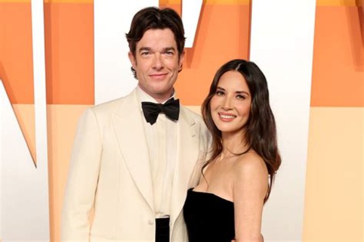 Mulaney and Munn's relationship came right after he filed for divorce from Anna Marie Tendler