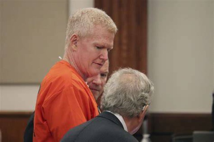 Murdaugh broke down in tears at the defense table
