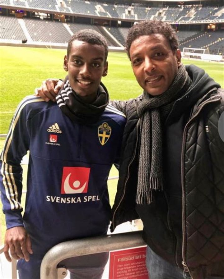 Nahom Ghidey was Isak's favourite coach and they shared a special bond over their Eritrean origin