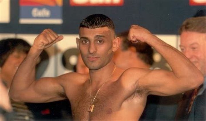  Naseem Hamed only lost one fight during his 37 fight career