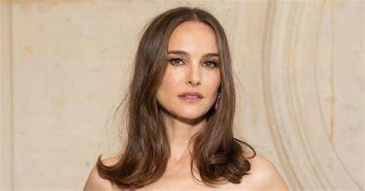Natalie Portman Reportedly Relocated to Paris With Benjamin Millepied and Their Kids Before Split 345
