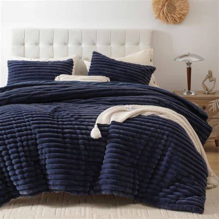 navy blue set