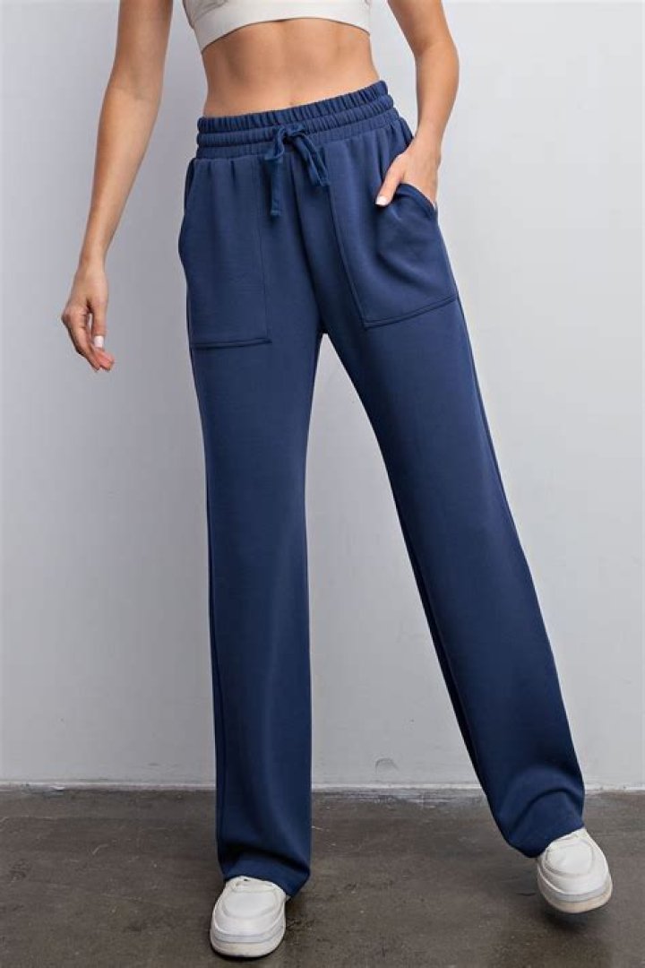 navy blue sweatpants