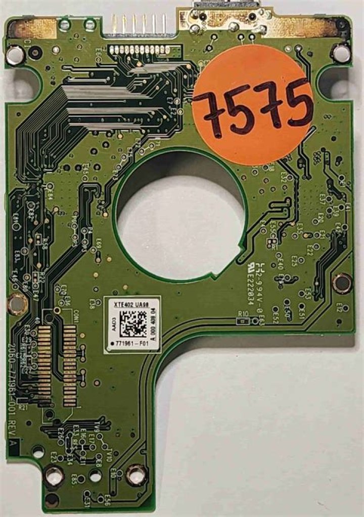 NINTCHDBPICT000605077575