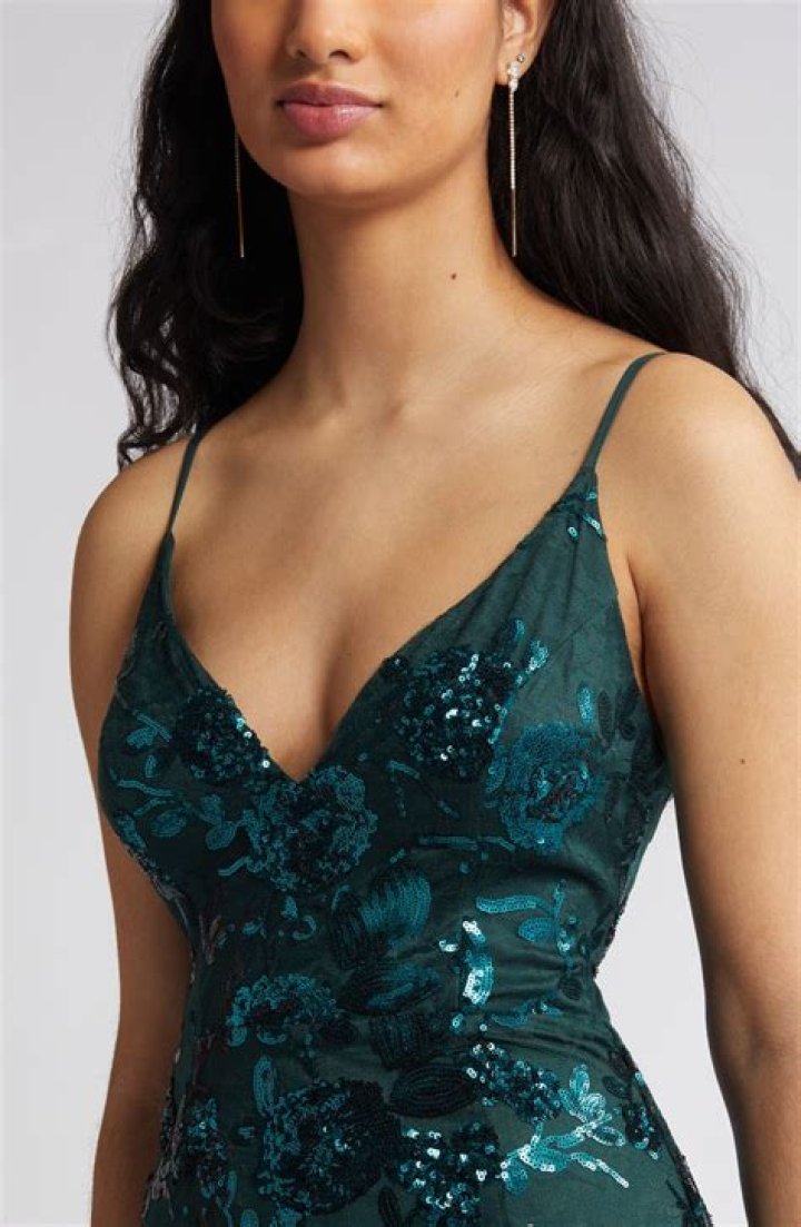 nordstrom-lulus-dresses-sequin-lace