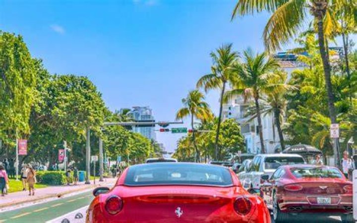  Ocean Drive boasts some of Miami's best hotels and bars