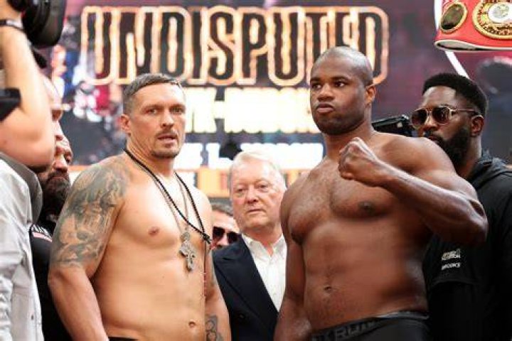 Oleksandr Usyk, left, and Daniel Dubois, right, will face off in Poland on Saturday night