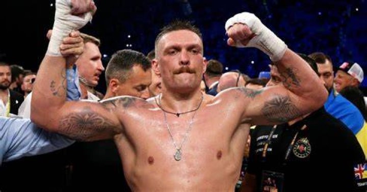 Oleksandr Usyk's wife Kateryna have been married since 2009