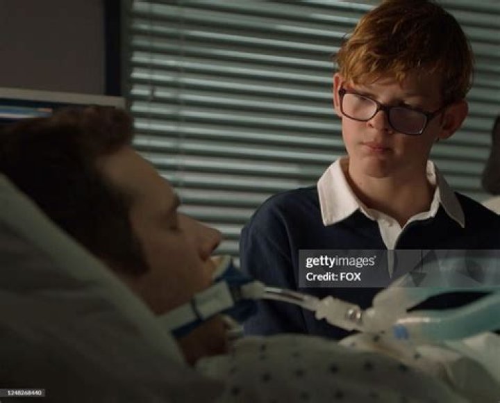 OLIVER STARK, GAVIN MCHUGH