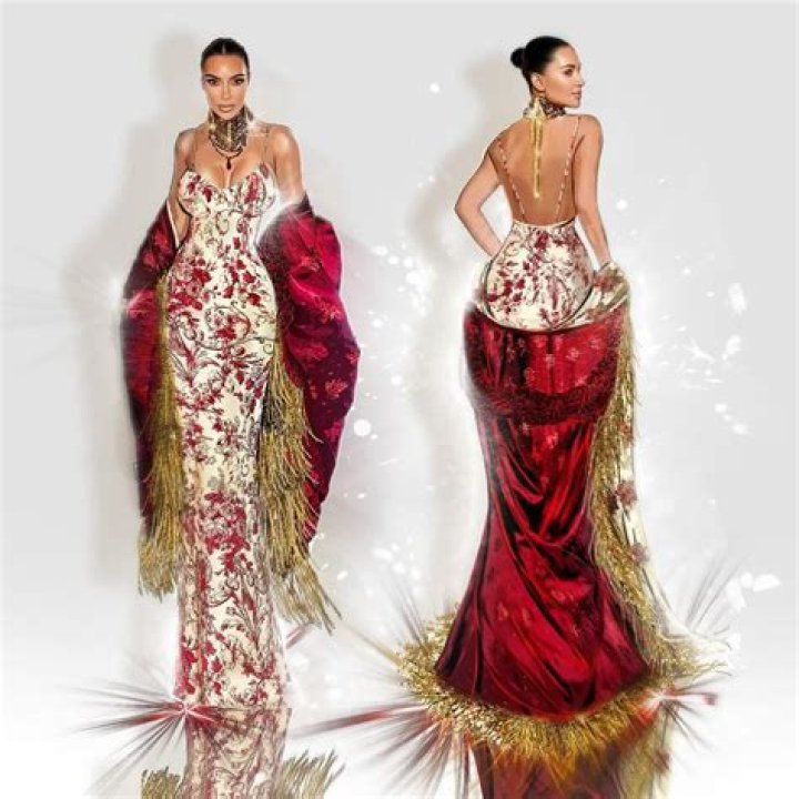On the website Kardashian Kloset, you can buy clothing owned by the famous family