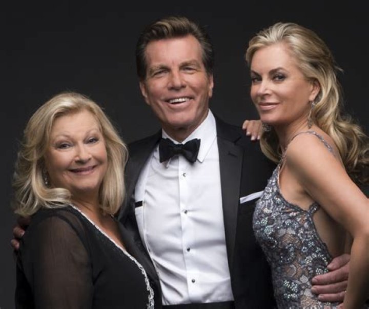 On Y&R, the Abbott family rivals the Newman family (pictured right to left: Nick, Nikki, Victor, Victoria)