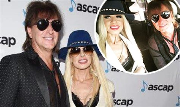 Orianthi Net Worth, Income, Salary, Earnings, Biography, How much money make? 