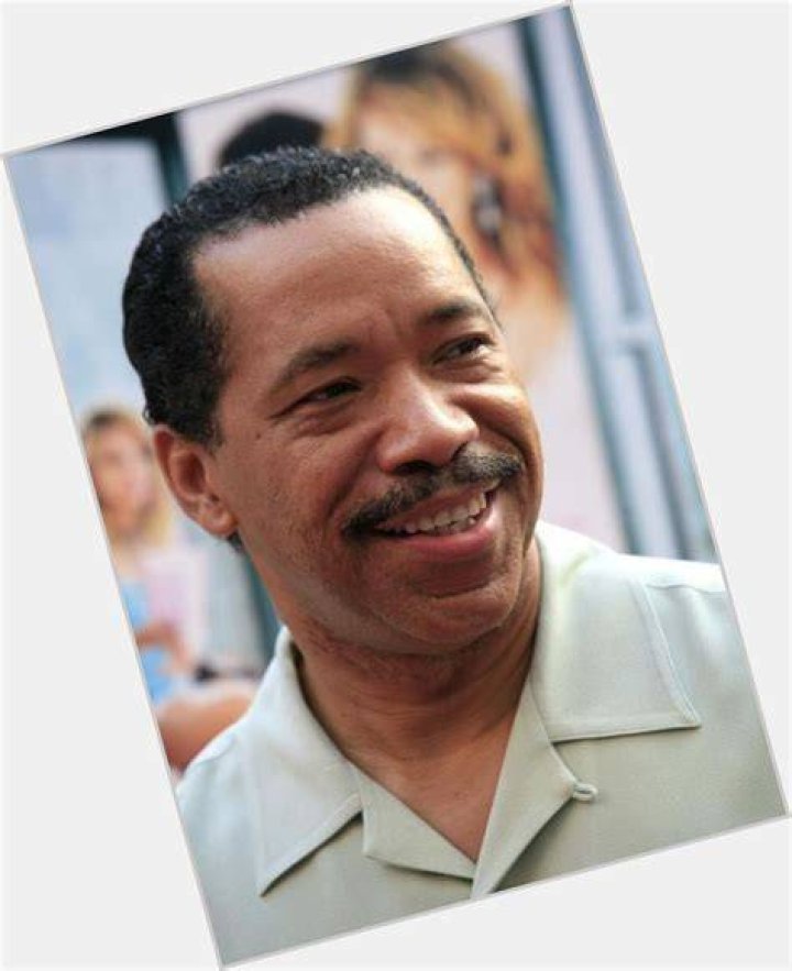 Oscar DeGruy Net Worth, Income, Salary, Earnings, Biography, How much money make? Oscar DeGruy Net Worth, Income, Salary, Earnings, Biography, How much money make?