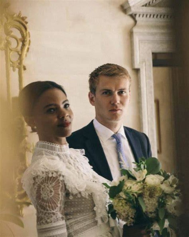 Owens is married to fellow conservative George Farmer