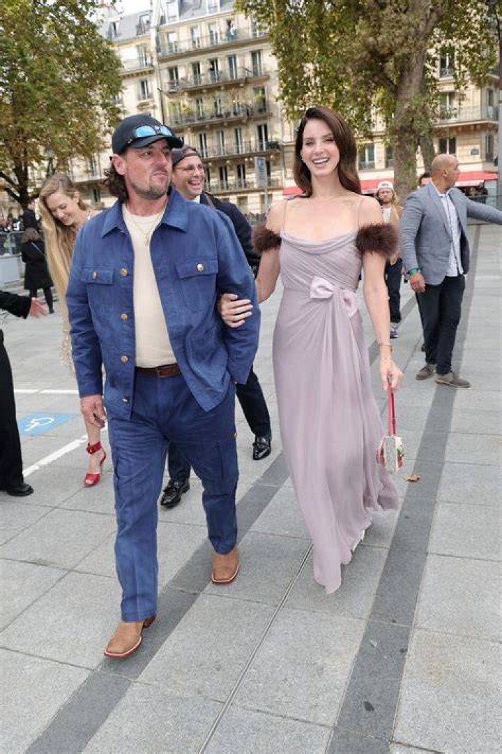  Paris pictured with her boyfriend Gabriel Glenn
